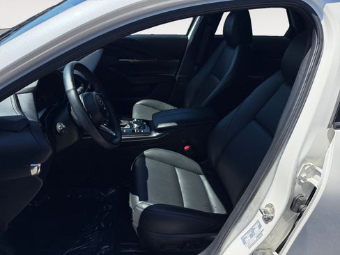 Certified 2025 MAZDA CX-30 AWD 2.5 S w/ Preferred Package image 10