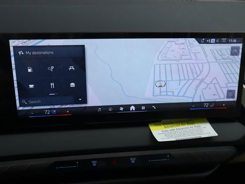 Certified 2025 BMW X3 xDrive30i w/ Premium Package image 15