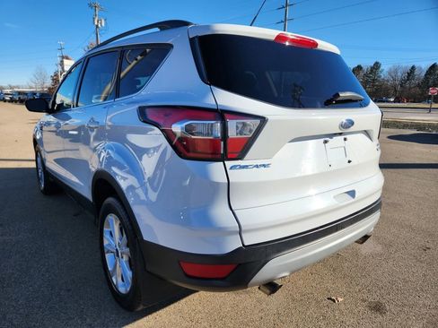 Used 2018 Ford Escape SE w/ Ford Safe & Smart Package image 39