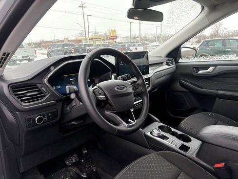 Used 2023 Ford Escape Active w/ Tech Pack #2 image 17