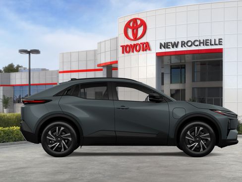 New 2026 Toyota C-HR AWD/4WD image 12