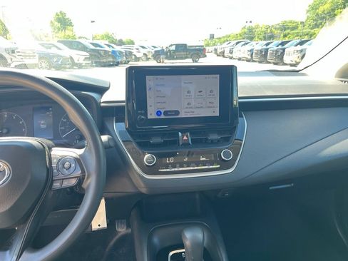 Used 2024 Toyota Corolla LE FWD image 24