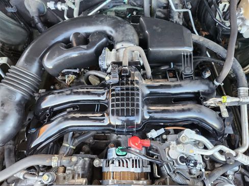 Used 2014 Subaru Outback 2.5i Limited image 29