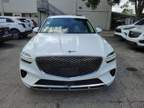 Used 2025 Genesis GV70 2.5T AWD/4WD image 2