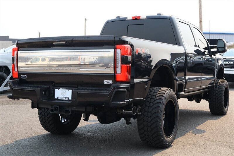 Used 2024 Ford F350 Platinum AWD/4WD image 5