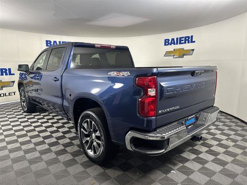 Used 2022 Chevrolet Silverado 1500 LT image 3