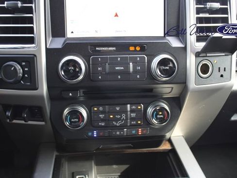 Used 2017 Ford F250 Platinum w/ Platinum Ultimate Package image 18