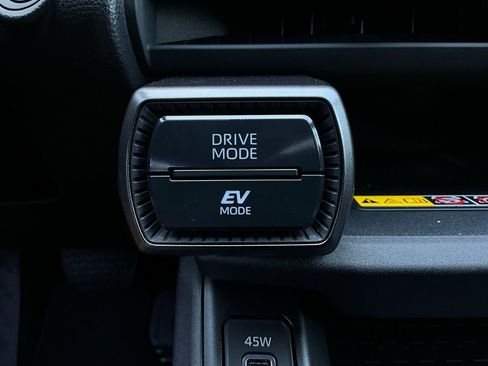 New 2026 Toyota RAV4 XSE image 28