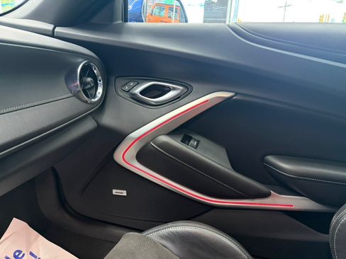 Used 2023 Chevrolet Camaro LT RWD image 24