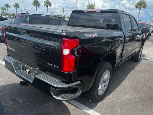 Used 2022 Chevrolet Silverado 1500 Custom AWD/4WD image 4
