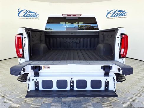 Used 2019 GMC Sierra 1500 AT4 w/ AT4 Premium Package image 23