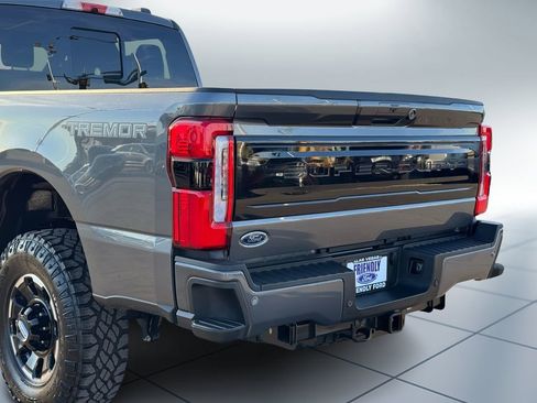 New 2026 Ford F350 Platinum w/ Tremor Off-Road Package AWD/4WD image 5