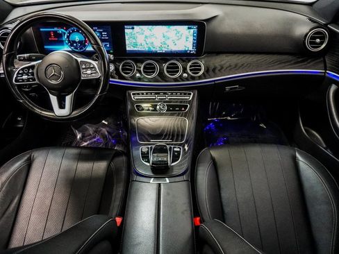 Used 2020 Mercedes-Benz E 350 4MATIC Sedan image 25