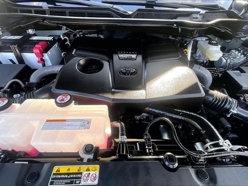 Certified 2025 Toyota Tundra Limited image 30