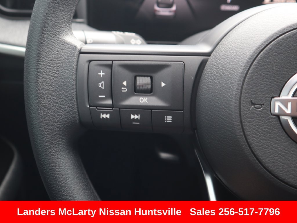 Used 2026 Nissan Kicks SV w/ SV Premium Package FWD image 26
