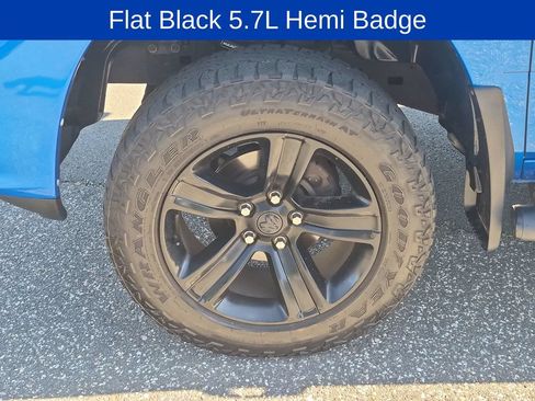 Used 2018 RAM 1500 Sport w/ Hydro Blue Sport Package AWD/4WD image 28