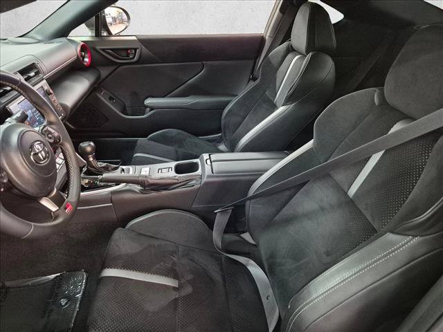 Used 2025 Toyota GR86 Premium RWD image 20