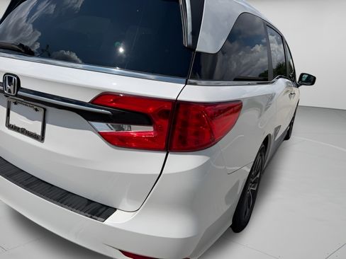 Certified 2024 Honda Odyssey EX-L image 32
