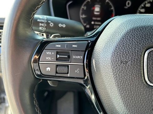 Used 2025 Honda Civic Sport image 23