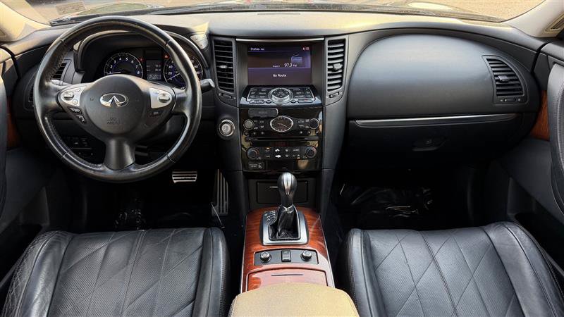 Used 2014 INFINITI QX70 2WD w/ Premium Package image 17