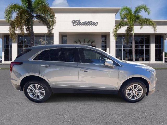 Certified 2024 Cadillac XT5 Luxury FWD image 16