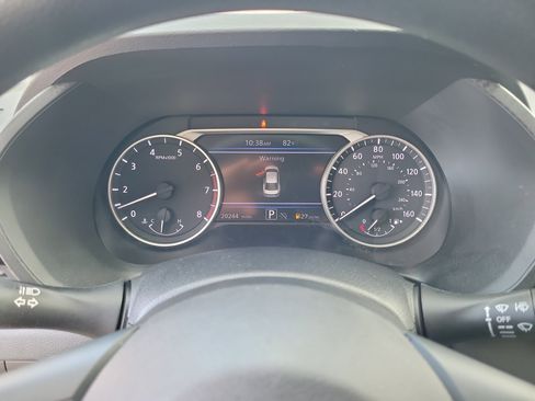 Certified 2025 Nissan Sentra SV FWD image 19