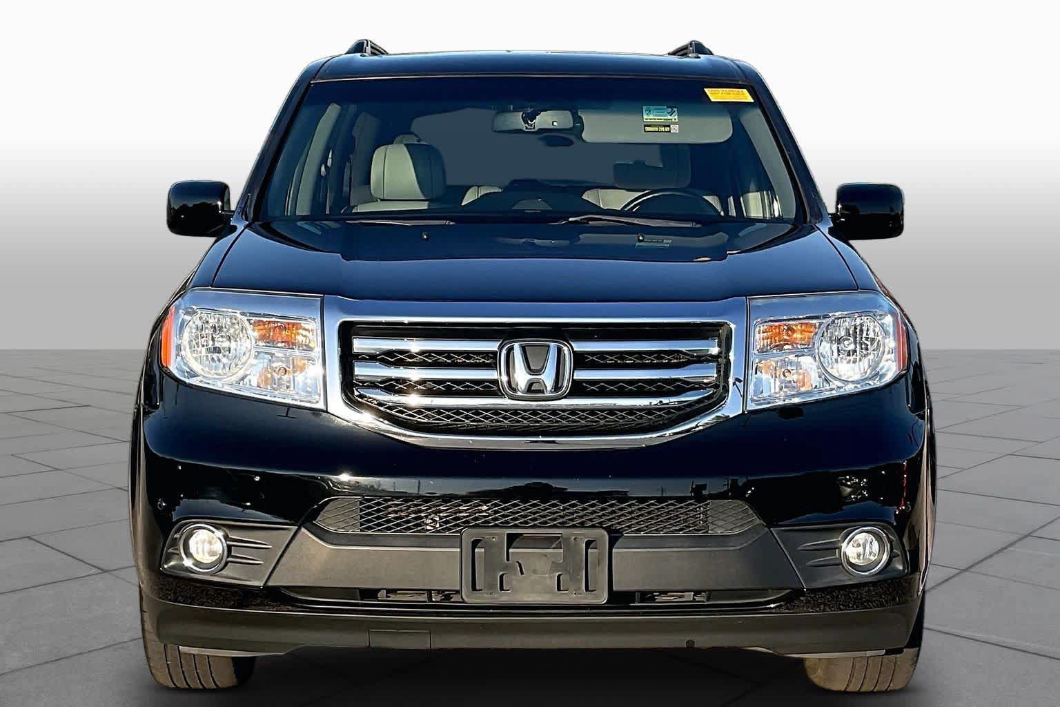 Used 2012 Honda Pilot Touring image 3