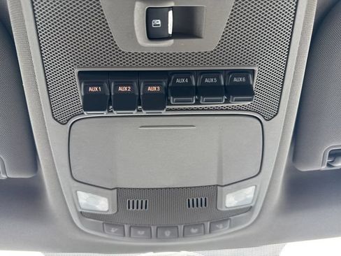Used 2018 Ford F250 XLT w/ XLT Premium Package AWD/4WD image 37