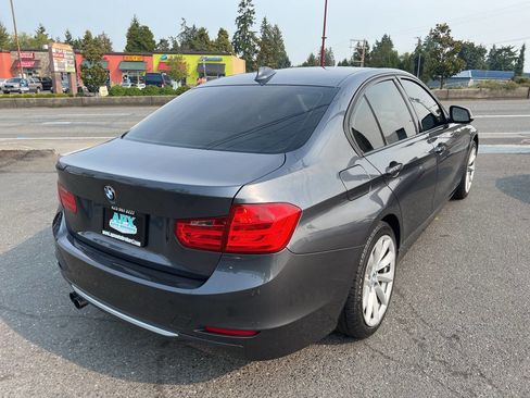 Used 2012 BMW 328i Sedan w/ Premium Pkg image 8