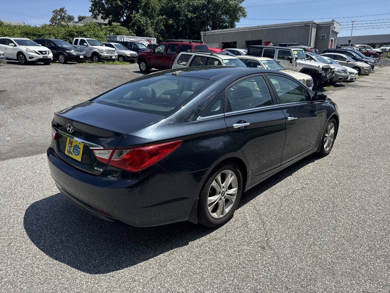Used 2012 Hyundai Sonata Limited FWD image 8