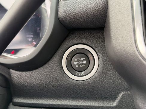 Used 2024 RAM 2500 Laramie w/ Night Edition image 21