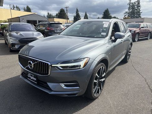 Used 2018 Volvo XC60 T8 Inscription w/ Advanced Package AWD/4WD image 1