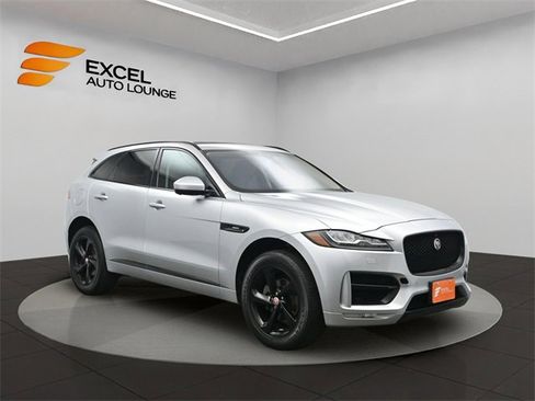 Used 2020 Jaguar F-PACE R-Sport image 7