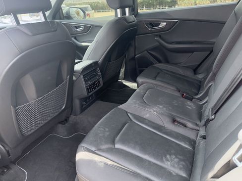 Used 2019 Audi Q8 Prestige w/ Year 1 Package image 10