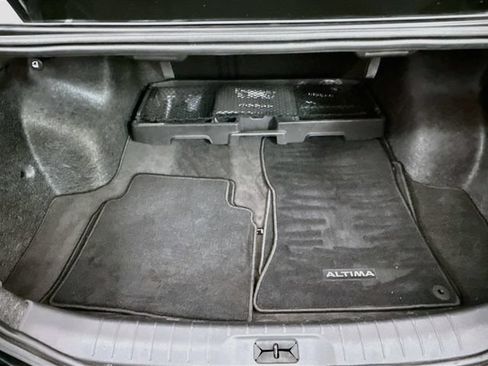 Used 2023 Nissan Altima 2.5 SV FWD image 23