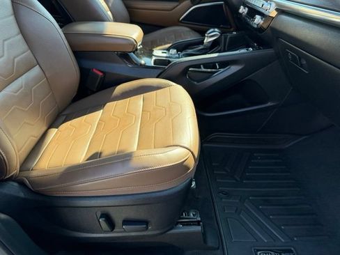Used 2022 Kia Telluride SX w/ SX Prestige Package AWD/4WD image 17