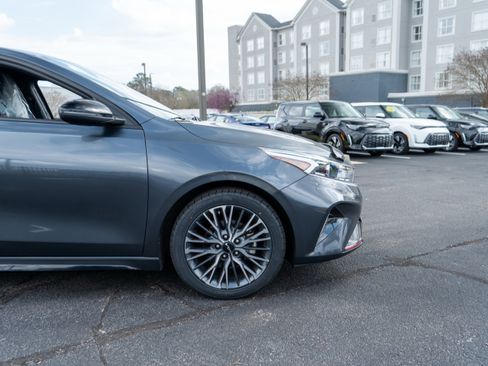 Used 2023 Kia Forte GT-Line w/ GT-Line Technology Package image 11