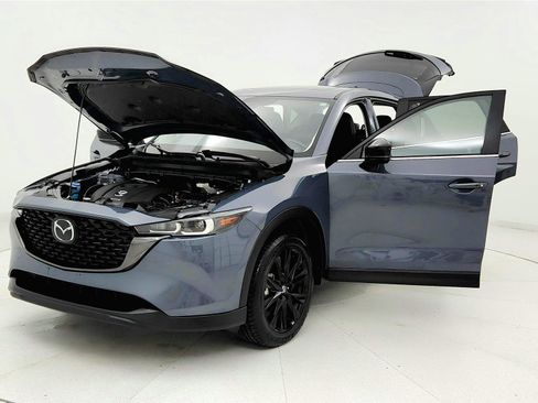 Used 2024 MAZDA CX-5 Carbon Edition image 9