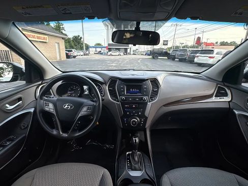 Used 2017 Hyundai Santa Fe Sport AWD/4WD image 9