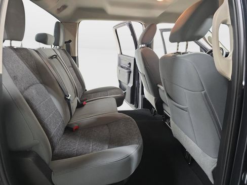 Used 2019 RAM 1500 Express w/ Wheel & Sound Group AWD/4WD image 17