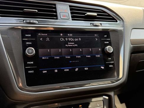 Certified 2023 Volkswagen Tiguan SE AWD/4WD image 28