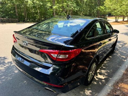 Used 2015 Hyundai Sonata ECO FWD image 3