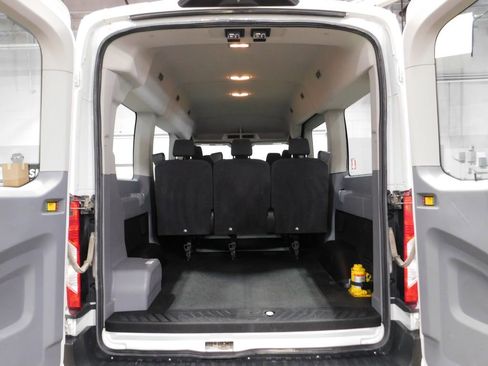 Used 2018 Ford Transit 150 XLT image 73