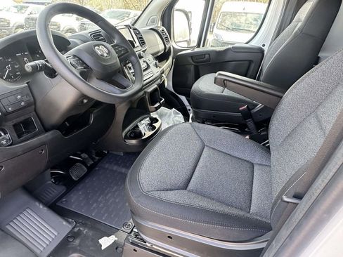 New 2026 RAM ProMaster 2500 w/ Convenience Group image 14