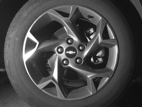 Used 2025 Chevrolet Trax LT w/ LT Convenience Package FWD image 13