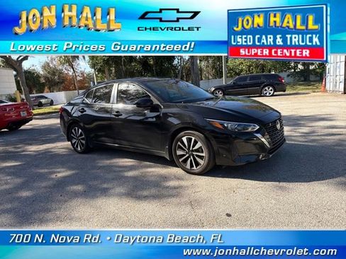 Used 2024 Nissan Sentra SV w/ SV Premium Package image 16