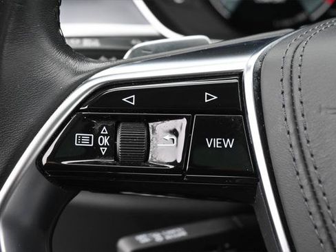 Used 2022 Audi A8 L 3.0T w/ Executive Package AWD/4WD image 7
