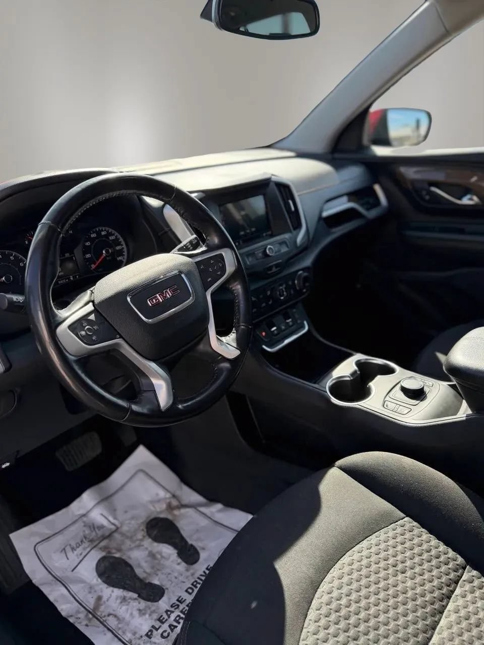 Used 2018 GMC Terrain SLE w/ Driver Convenience Package AWD/4WD image 10