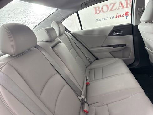 Used 2015 Honda Accord EX-L image 18