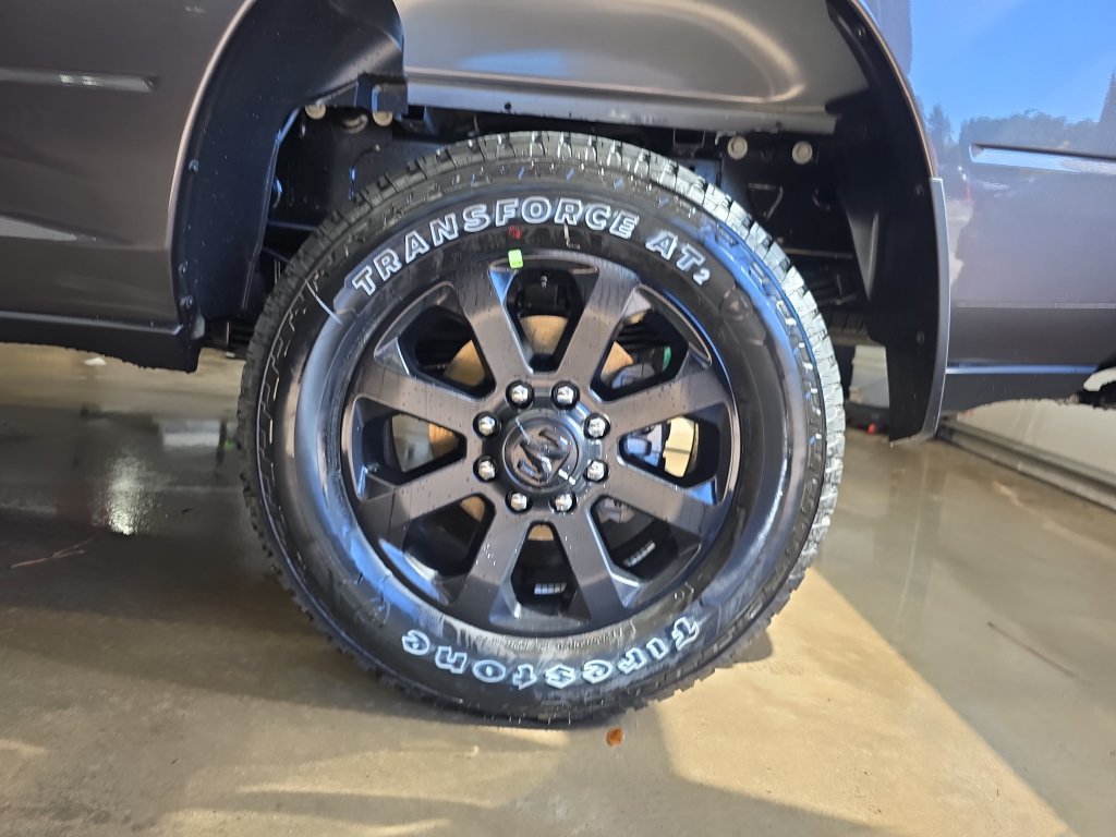 New 2027 RAM 3500 Big Horn AWD/4WD image 31